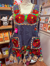 Load image into Gallery viewer, Oaxacan Traditional Cooking Apron