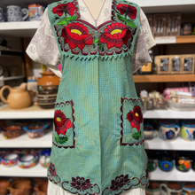 Load image into Gallery viewer, Oaxacan Traditional Cooking Apron