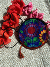 Load image into Gallery viewer, Margarita Crossbody Rounder Purse - Guatemala