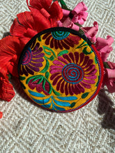 Load image into Gallery viewer, Margarita Crossbody Rounder Purse - Guatemala