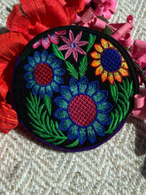 Load image into Gallery viewer, Margarita Crossbody Rounder Purse - Guatemala