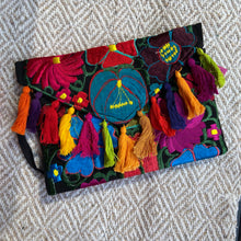 Load image into Gallery viewer, Margarita Clutch Crossbody - Chiapas