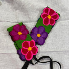 Load image into Gallery viewer, Hand Embroidered flower Headband Kids Chiapas
