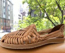 Load image into Gallery viewer, Women’s Mexican Huarache Sandals -- Natural Leather