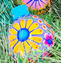 Load image into Gallery viewer, Hand-painted Flower Ornaments