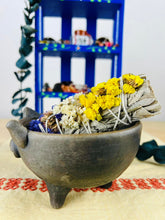 Load image into Gallery viewer, Pig Clay Dish