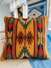 Load image into Gallery viewer, Oaxacan "Teotitlan" Pillowcase