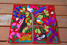 Load image into Gallery viewer, "Bosque" Embroidered Tropical Pillowcase
