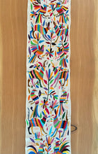 Load image into Gallery viewer, Otomí - Tenango table runner