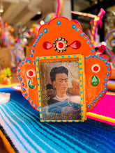 Load image into Gallery viewer, Mini Frida Nicho