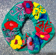 Load image into Gallery viewer, Mexican Floral Embroidered Scrunchies