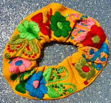 Load image into Gallery viewer, Mexican Floral Embroidered Scrunchies