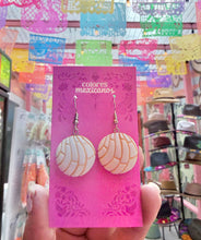 Load image into Gallery viewer, Mexican Concha Earrings
