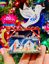 Load image into Gallery viewer, Nativity miniature

