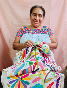 Otomí hand-embroidered rebozo