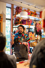 Load image into Gallery viewer, Piñata Navideña Master Class with Arturo from Netflix&#39;s &quot;Piñata Masters&quot; Saturday, December 14.
