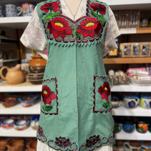 Load image into Gallery viewer, Oaxacan Traditional Cooking Apron
