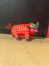 Load image into Gallery viewer, Mini-Alebrijes - Mexican Carved Spirit Animals
