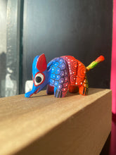 Load image into Gallery viewer, Mini-Alebrijes - Mexican Carved Spirit Animals
