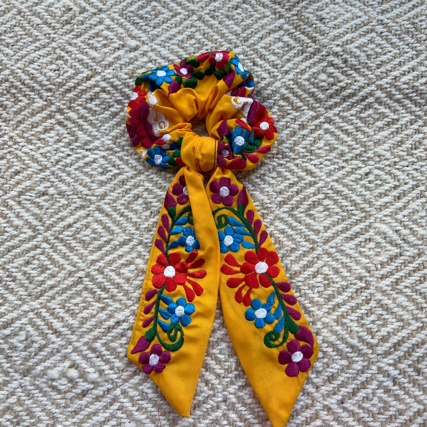 Scrunchie Ribbon from Chiapas