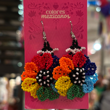 Load image into Gallery viewer, Beaded bold flower Earrings
