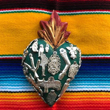 Load image into Gallery viewer, Mexican &quot;Milagros&quot; Heart Wall Hanging (5&quot;)
