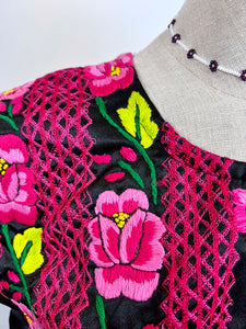 Handmade Mexican "Tehuana" Huipil — Oaxaca— Pink/Black