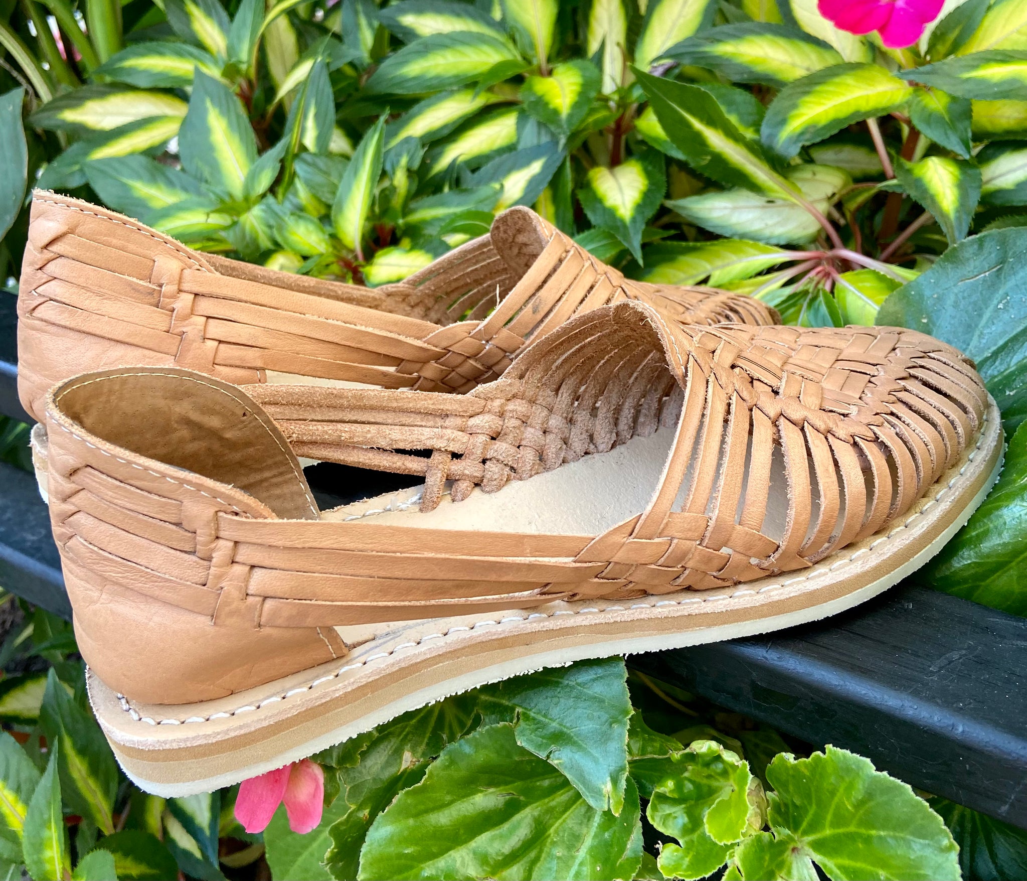 Women s Mexican Huarache Sandals Natural Leather Colores Mexicanos Chicago s Mexican Gift Shop